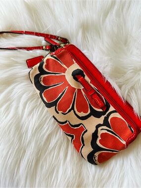 COACH‎ Poppy Double Zip Wristlet